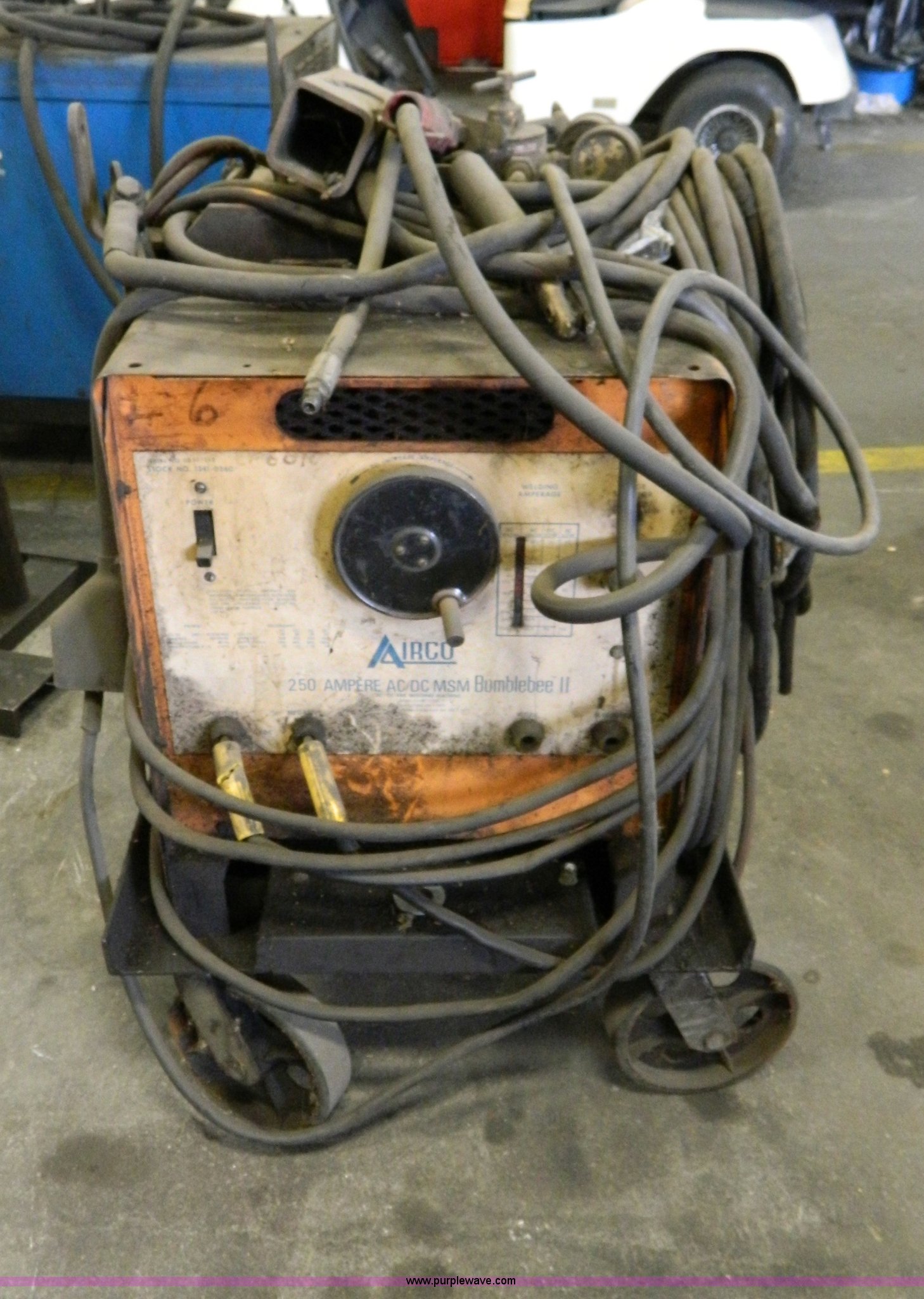 Airco 250 Ampere Bumblebee II AC/DC welder in Salina, KS Item AD9838