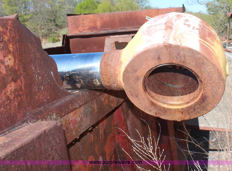 image for item AM9288 Assorted hydraulic cylinders