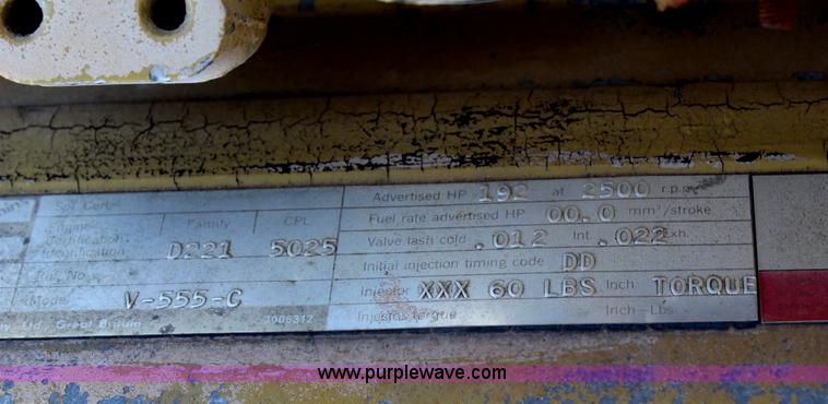 image for item AM9289 Cummins V-555C V8 diesel engine