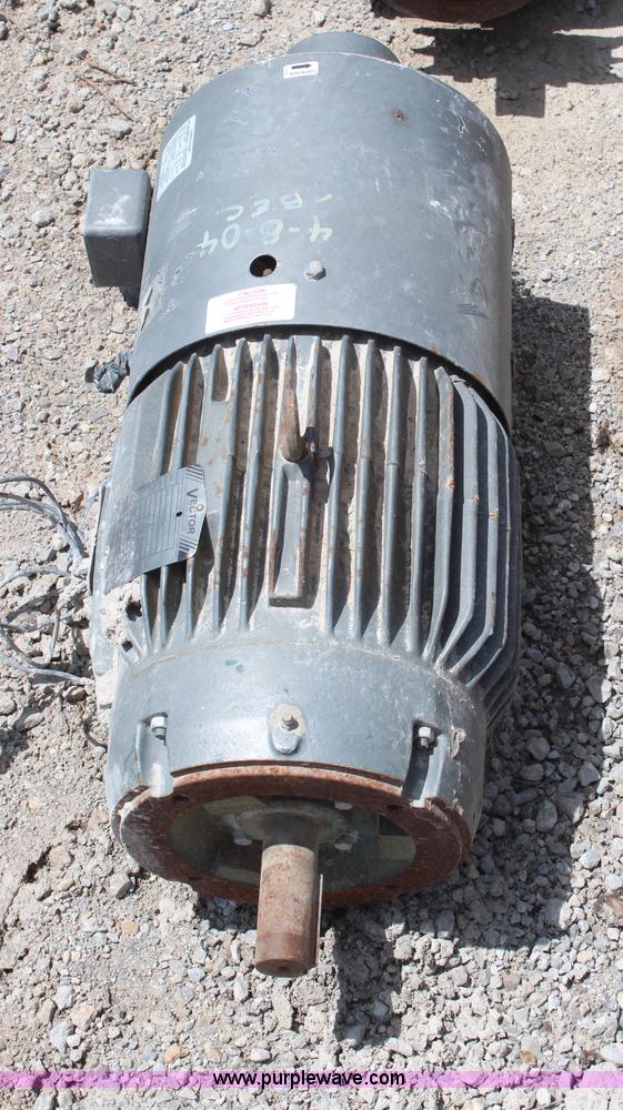 image for item AM9297 (2) generators