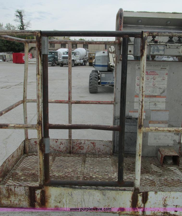 image for item AN9060 1997 Skyjack SJB-66TK boom lift