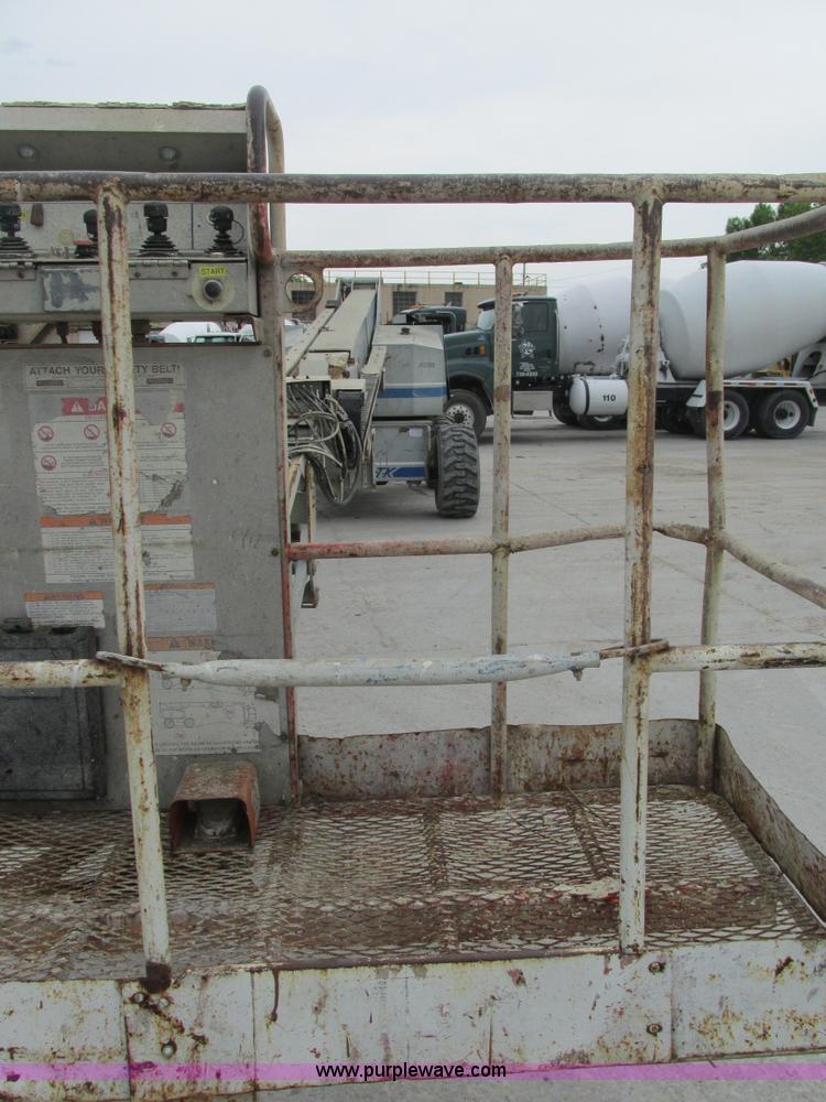 image for item AN9060 1997 Skyjack SJB-66TK boom lift