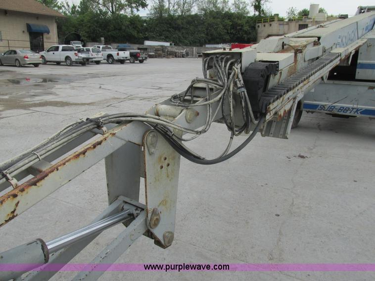image for item AN9060 1997 Skyjack SJB-66TK boom lift