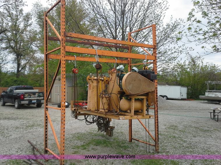 image for item AN9068 Hug Manufacturing Corp S road striper