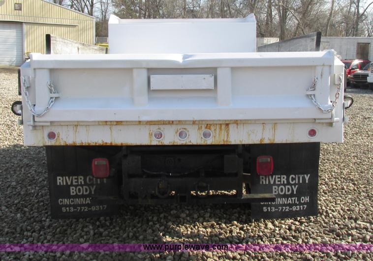 image for item AN9082 2003 Ford F550 dump bed truck