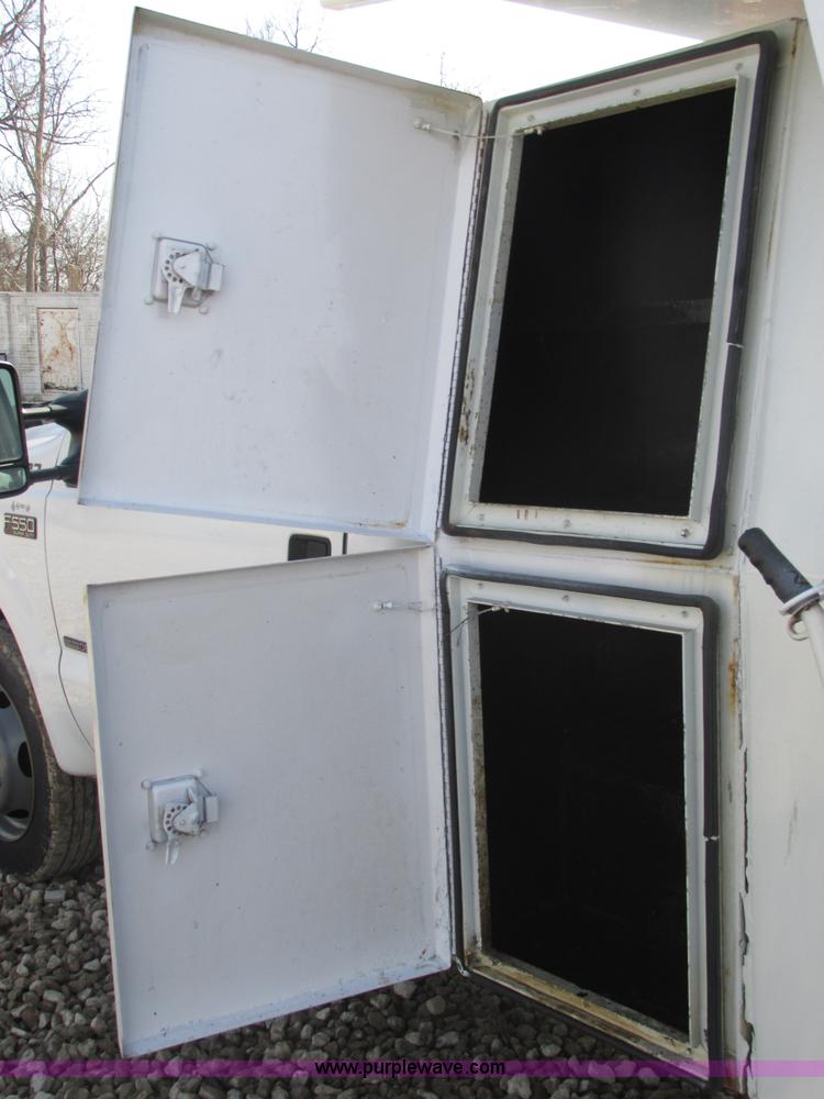 image for item AN9082 2003 Ford F550 dump bed truck