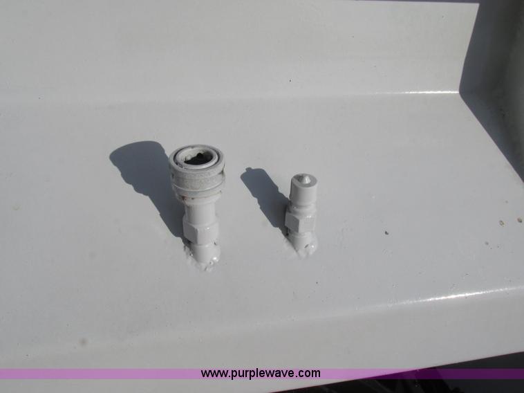 image for item AN9082 2003 Ford F550 dump bed truck