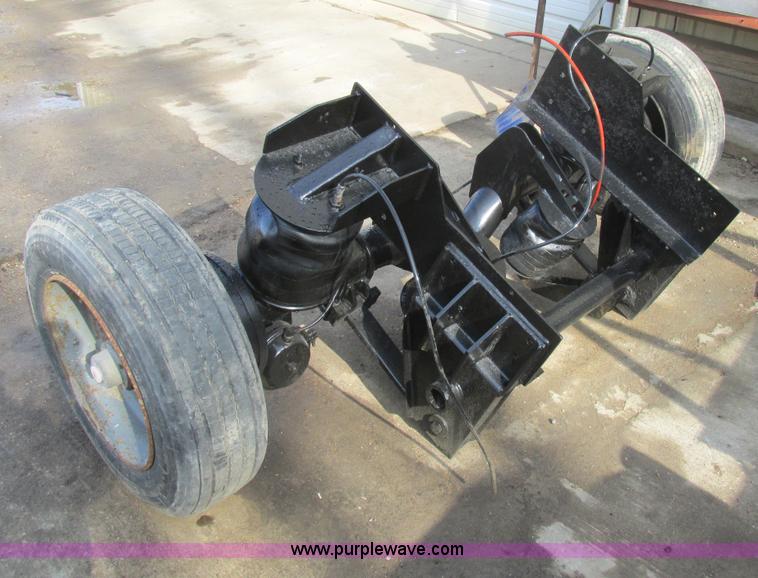 image for item AN9083 Air ride tag axle