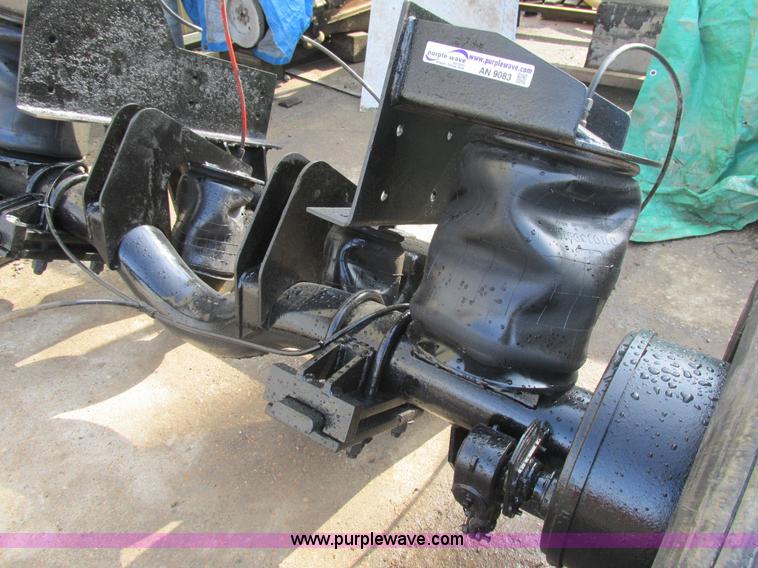 image for item AN9083 Air ride tag axle