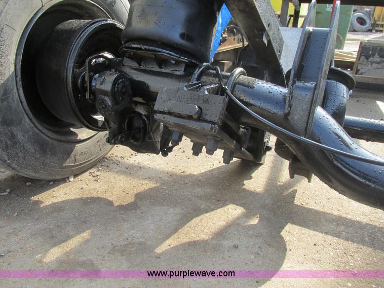 image for item AN9083 Air ride tag axle