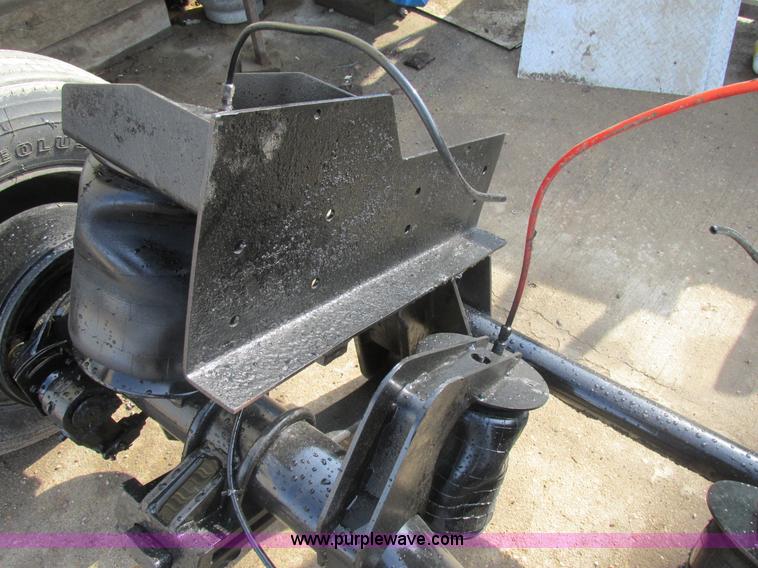 image for item AN9083 Air ride tag axle