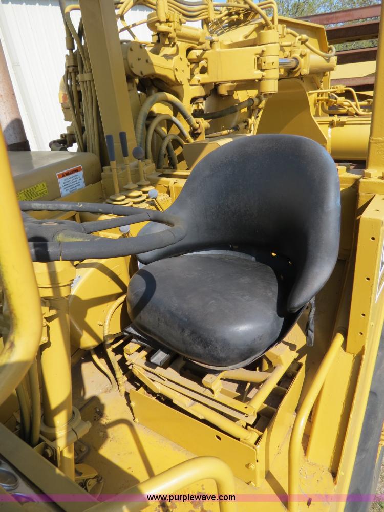 image for item B4910 1975 Caterpillar 623B elevating scraper