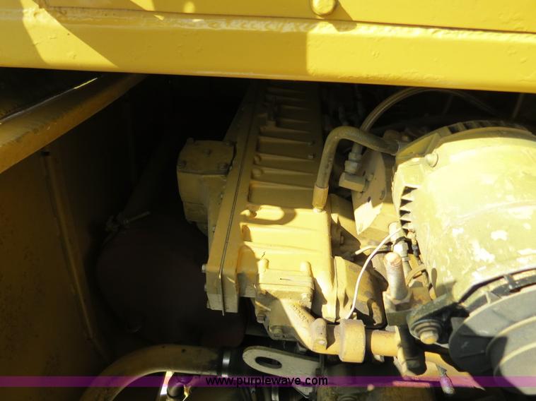 image for item B4910 1975 Caterpillar 623B elevating scraper