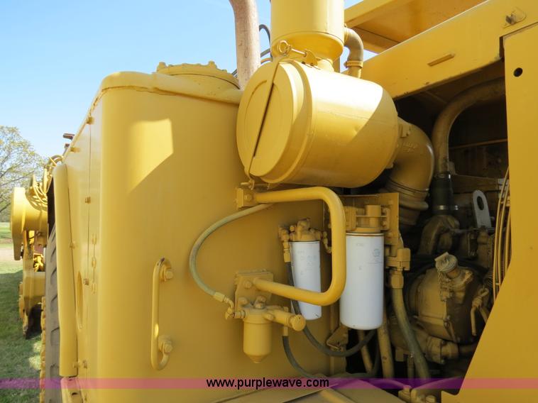 image for item B4910 1975 Caterpillar 623B elevating scraper