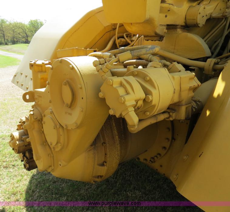 image for item B4910 1975 Caterpillar 623B elevating scraper