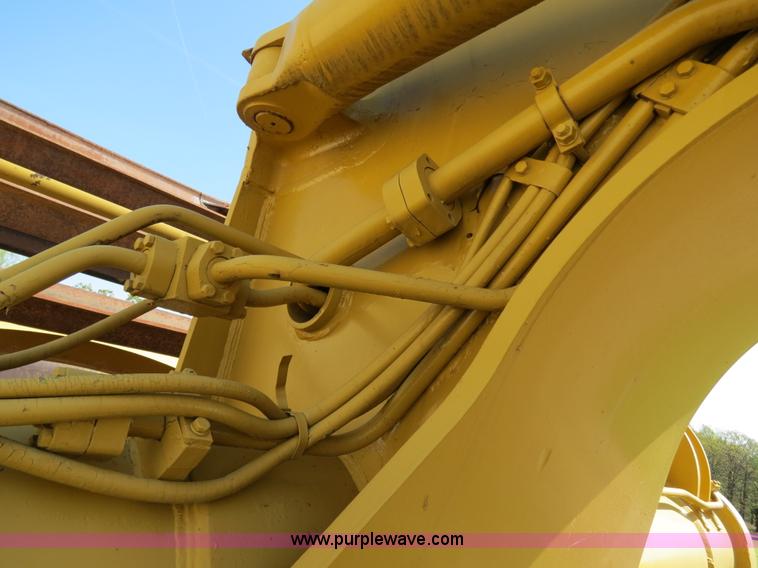 image for item B4910 1975 Caterpillar 623B elevating scraper