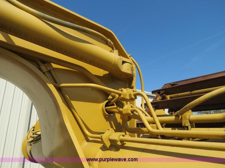 image for item B4910 1975 Caterpillar 623B elevating scraper