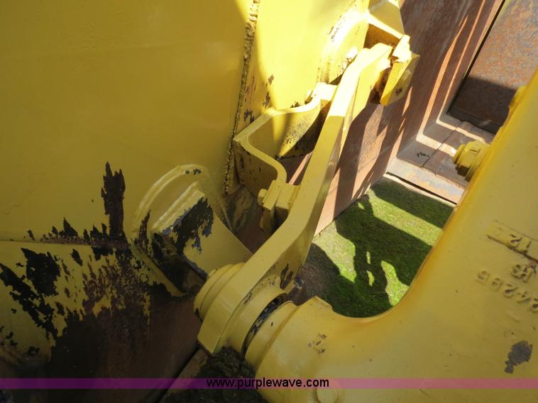 image for item B4910 1975 Caterpillar 623B elevating scraper