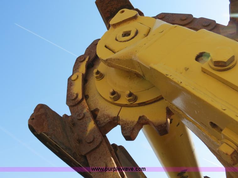 image for item B4910 1975 Caterpillar 623B elevating scraper