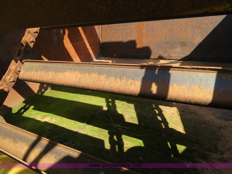 image for item B4910 1975 Caterpillar 623B elevating scraper