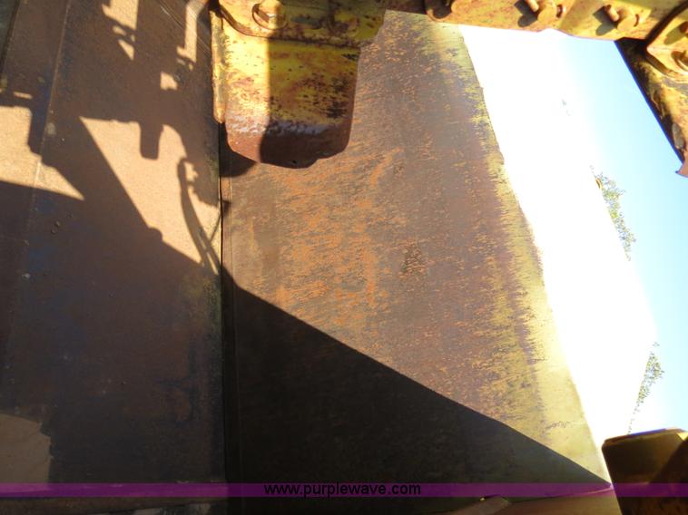 image for item B4910 1975 Caterpillar 623B elevating scraper