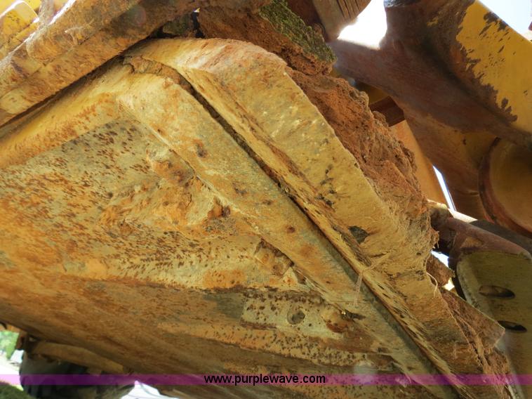 image for item B4910 1975 Caterpillar 623B elevating scraper