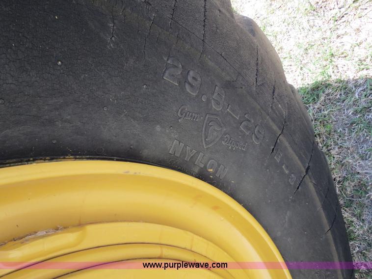 image for item B4910 1975 Caterpillar 623B elevating scraper