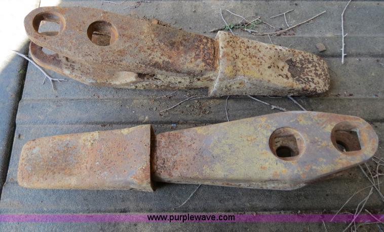 image for item B4910 1975 Caterpillar 623B elevating scraper