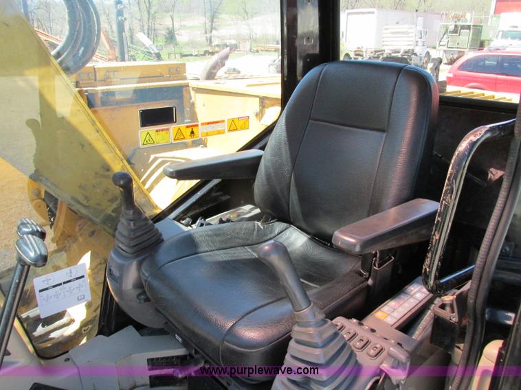 image for item D3961 2006 Caterpillar 314C LCR excavator