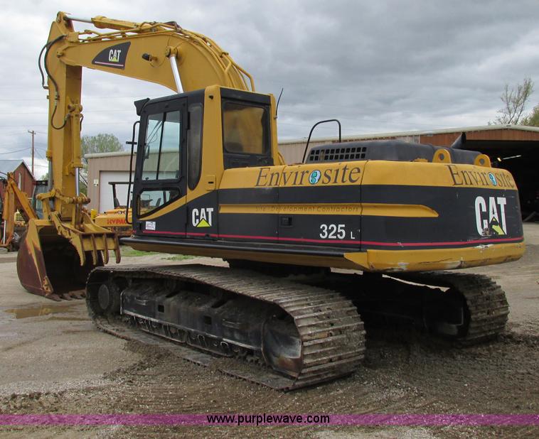 image for item D3962 1997 Caterpillar 325B excavator
