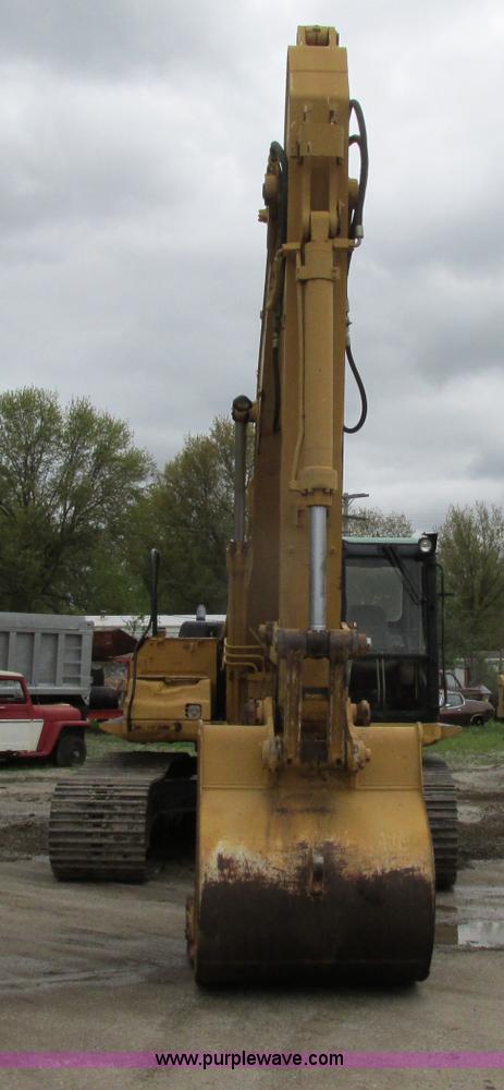 image for item D3962 1997 Caterpillar 325B excavator