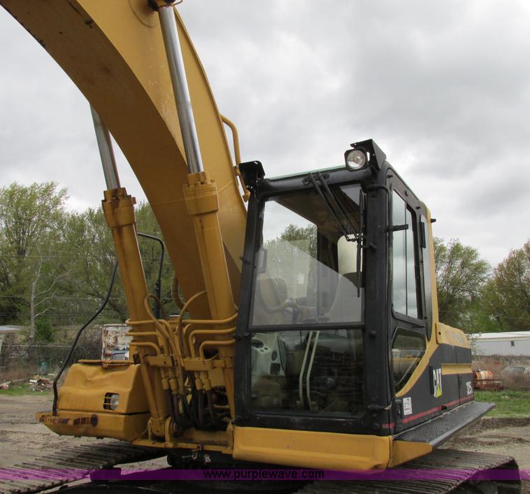 image for item D3962 1997 Caterpillar 325B excavator