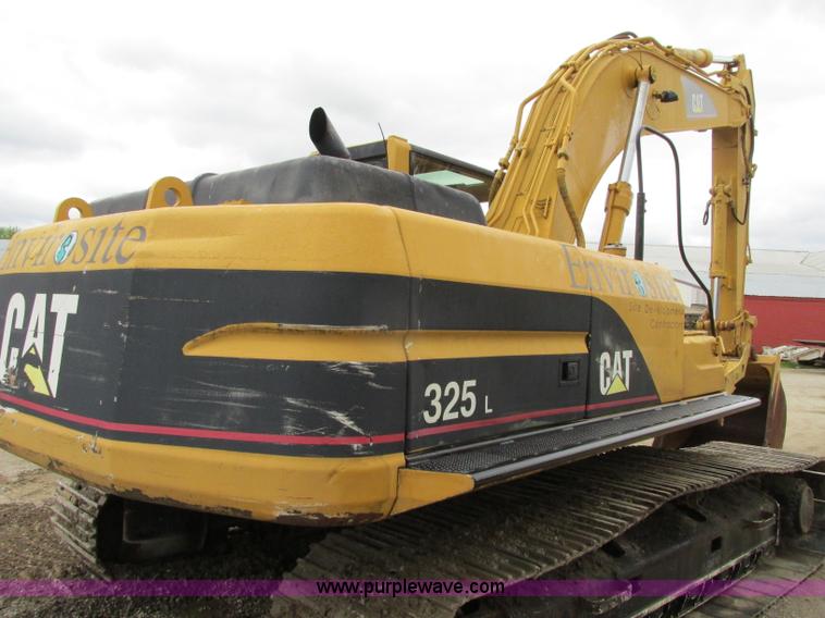 image for item D3962 1997 Caterpillar 325B excavator