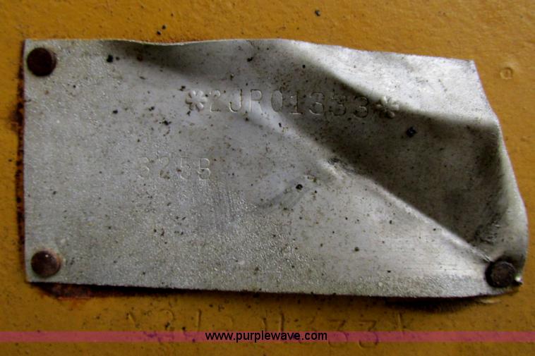 image for item D3962 1997 Caterpillar 325B excavator