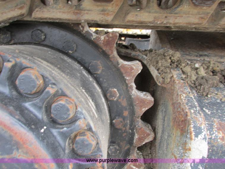 image for item D3962 1997 Caterpillar 325B excavator