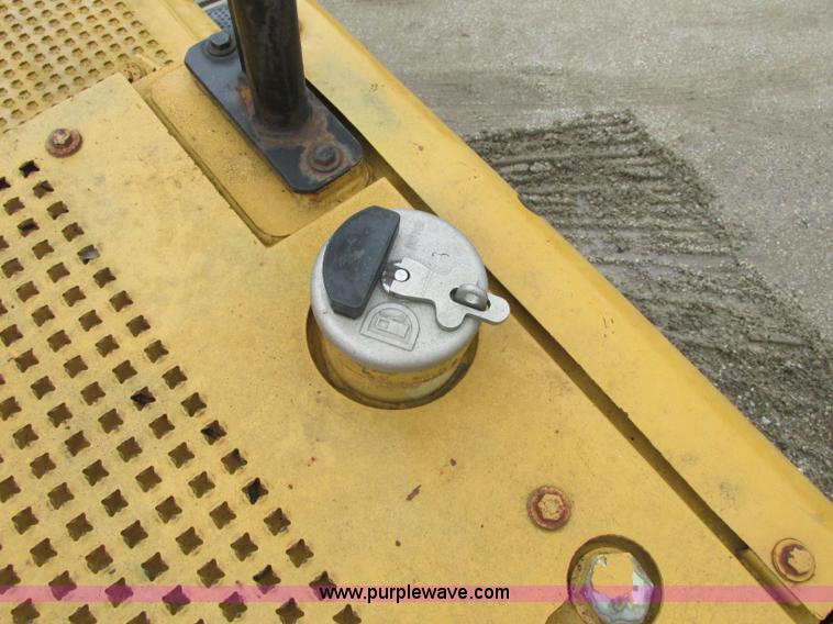 image for item D3962 1997 Caterpillar 325B excavator