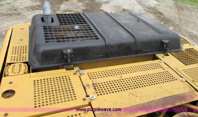 image for item D3962 1997 Caterpillar 325B excavator