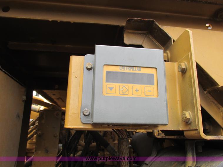 image for item D3962 1997 Caterpillar 325B excavator