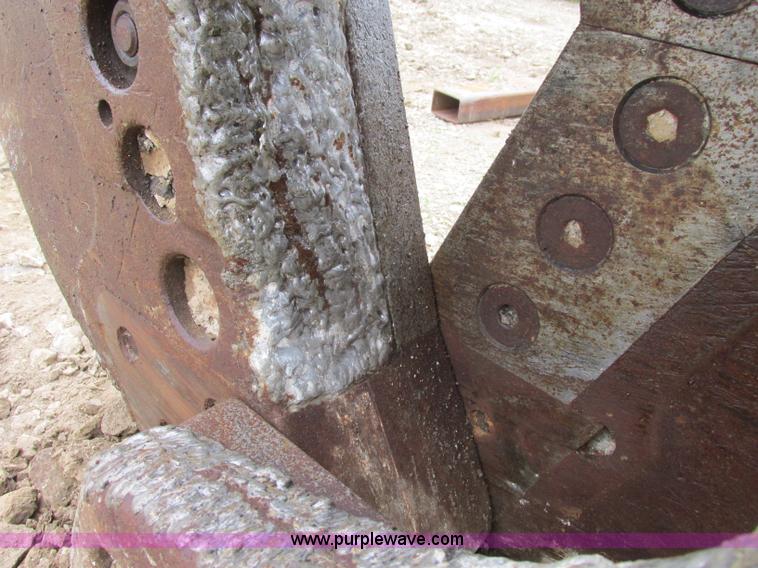 image for item D3969 Genesis LXP300 excavator shear with multi-tool head