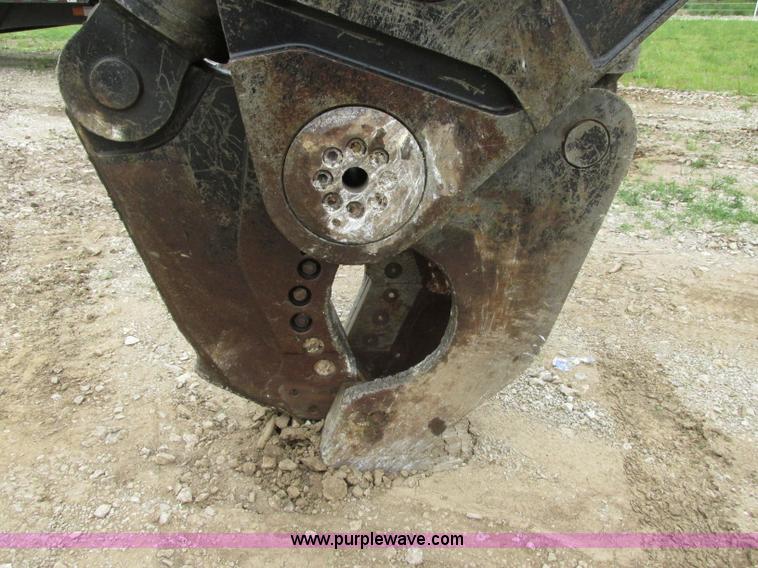 image for item D3969 Genesis LXP300 excavator shear with multi-tool head