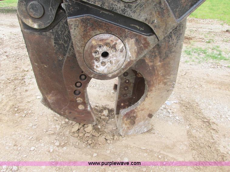 image for item D3969 Genesis LXP300 excavator shear with multi-tool head