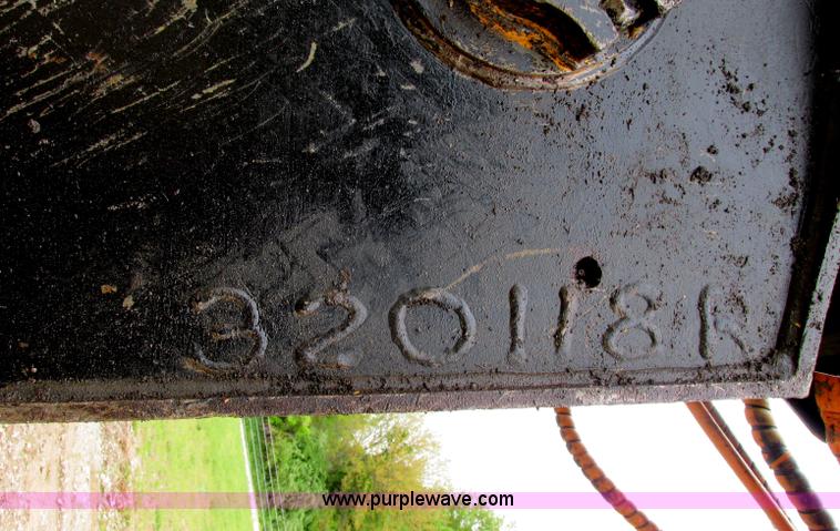 image for item D3969 Genesis LXP300 excavator shear with multi-tool head