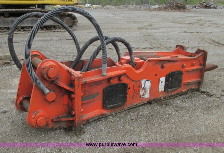 image for item F4876 NPK GH-18 hydraulic hammer