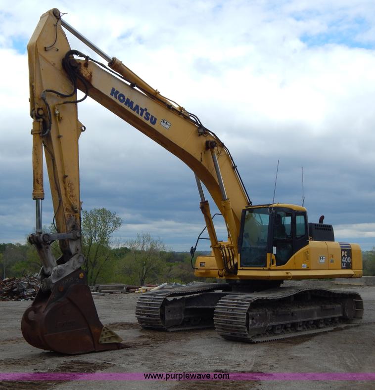 image for item F4877 2006 Komatsu PC400LC-7 excavator