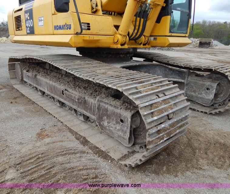 image for item F4877 2006 Komatsu PC400LC-7 excavator