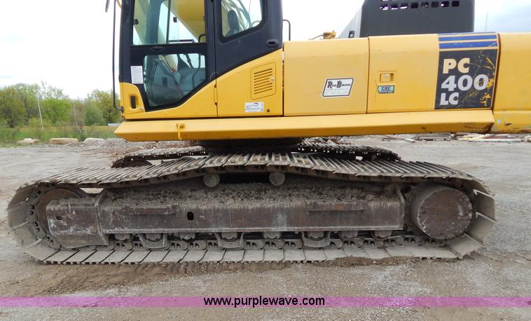 image for item F4877 2006 Komatsu PC400LC-7 excavator