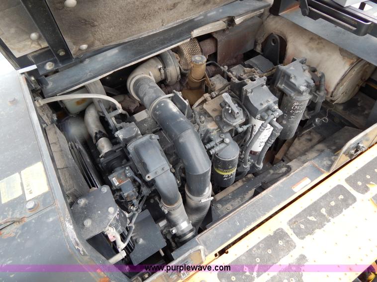 image for item F4877 2006 Komatsu PC400LC-7 excavator