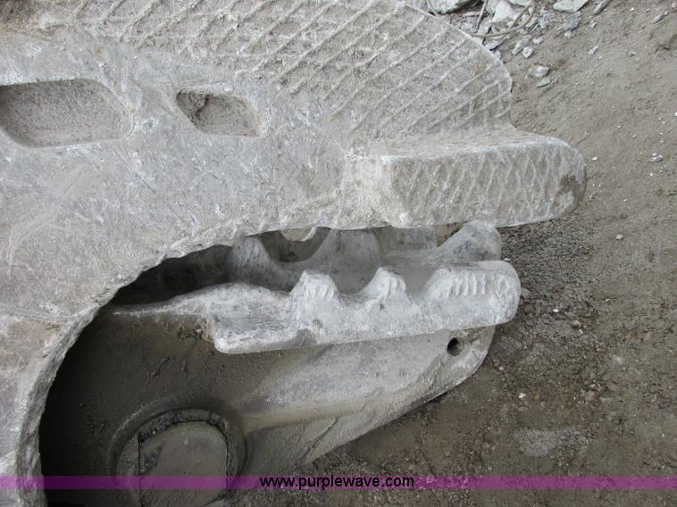 image for item F4878 NPK G-26 processor/concrete pulverizer