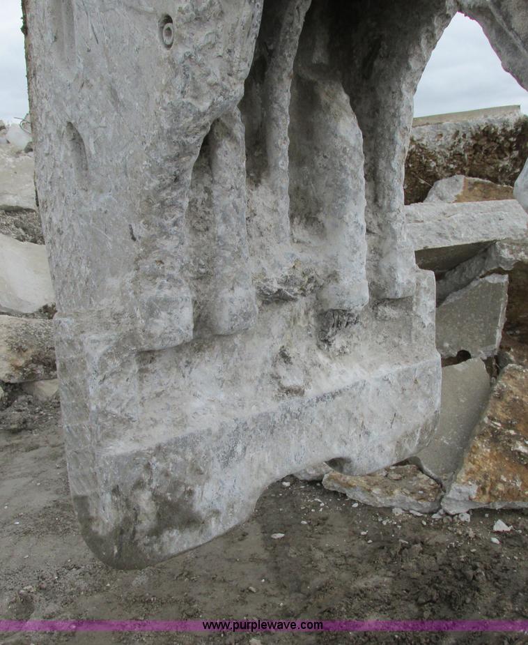 image for item F4878 NPK G-26 processor/concrete pulverizer