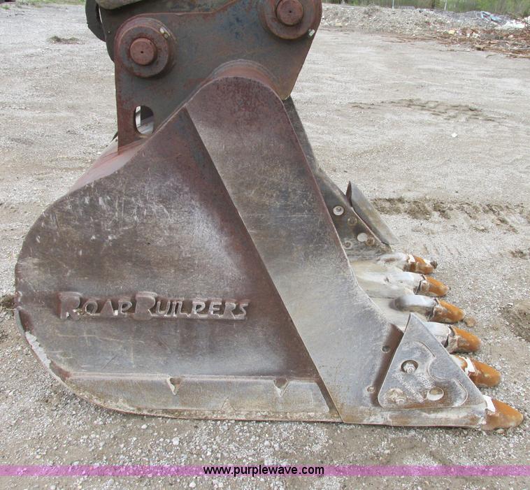 image for item F4880 2000 Komatsu PC220LC-6LE excavator